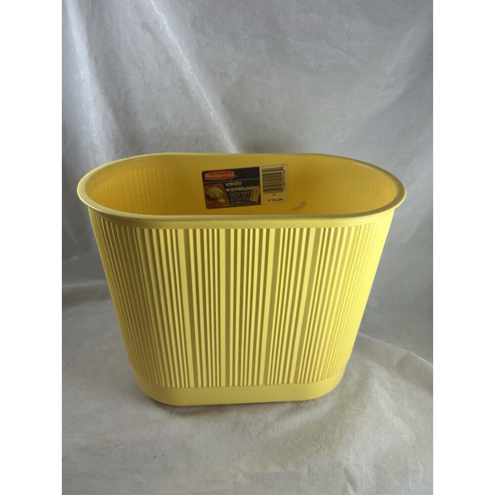 Rubbermaid Ribbed Waste Basket Yellow Bed Bath Trash Can #2954 Vintage 1982